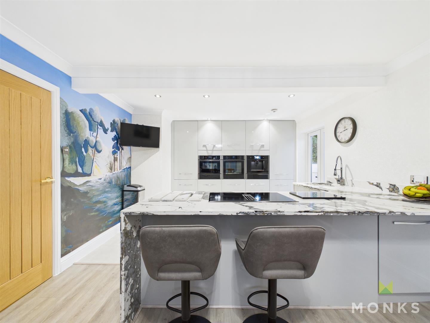 The Sheal , Pant, SY10 9QE For Sale